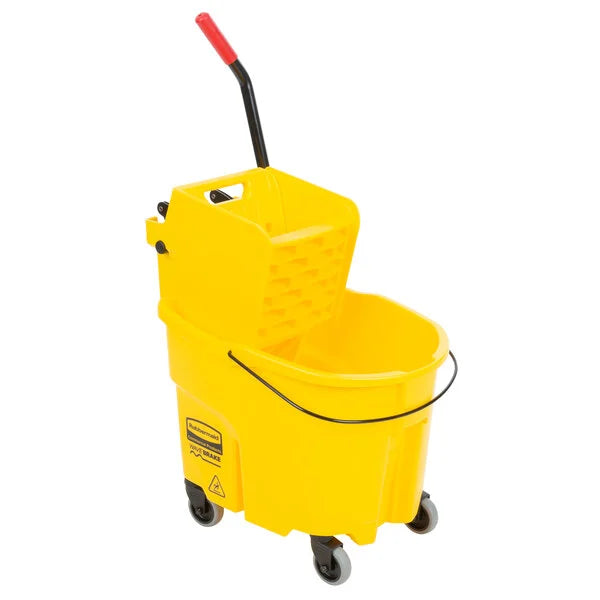 RUBBERMAID CUBO AMARILLO